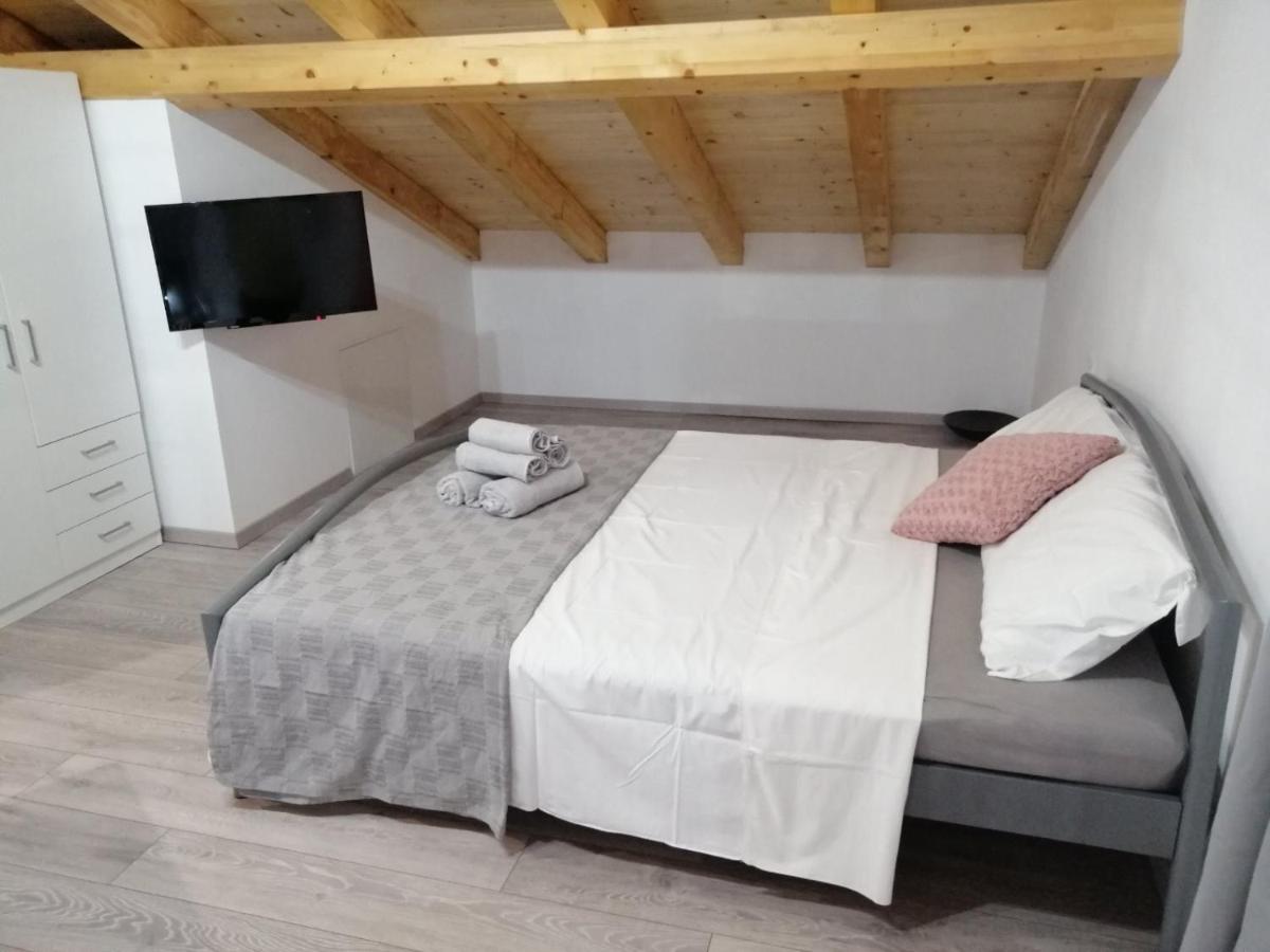 Casa Elysium Villa Ровин Екстериор снимка